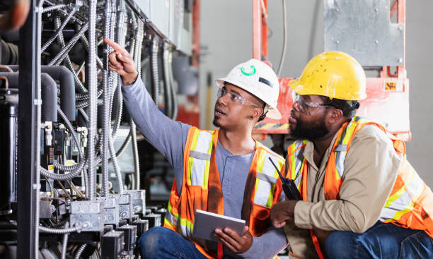 Best Emergency Electrician Near Me  in Advance, MO